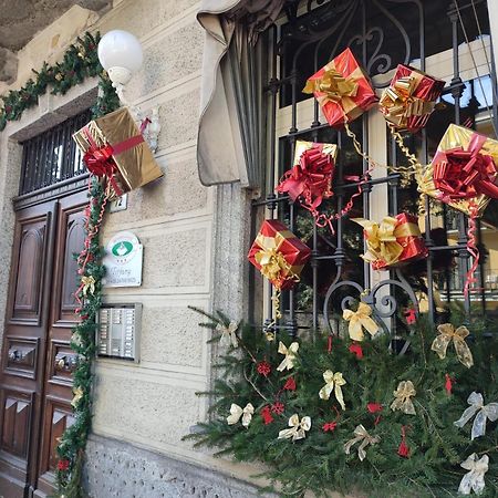 Palazzo Pellanda Apartment โดโมดอสโซลา ภายนอก รูปภาพ
