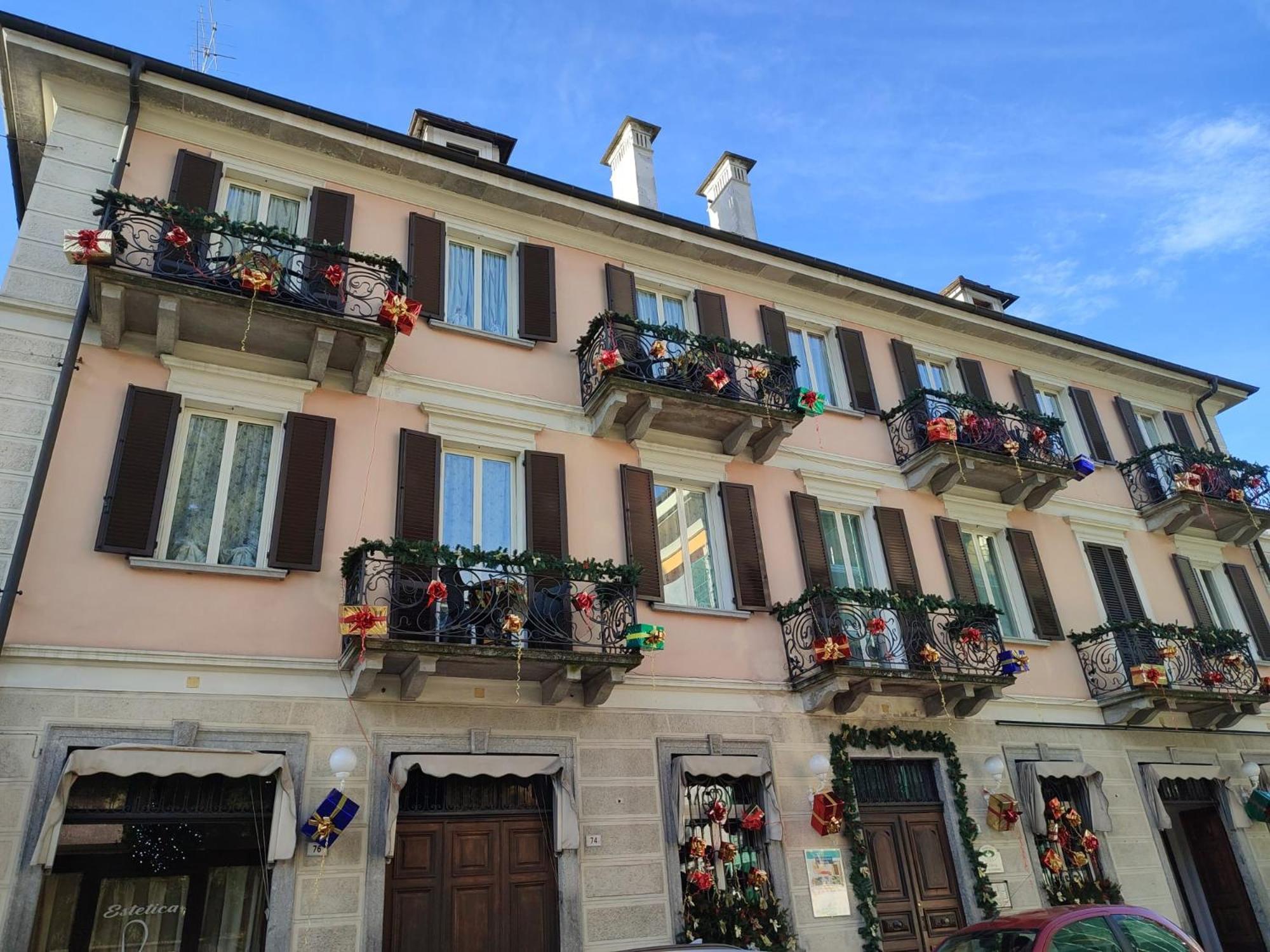 Palazzo Pellanda Apartment โดโมดอสโซลา ภายนอก รูปภาพ